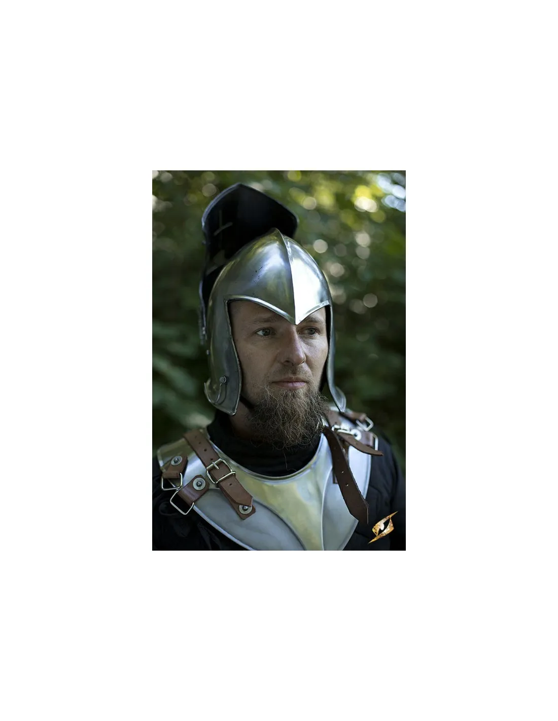 Bacinete medieval con visor