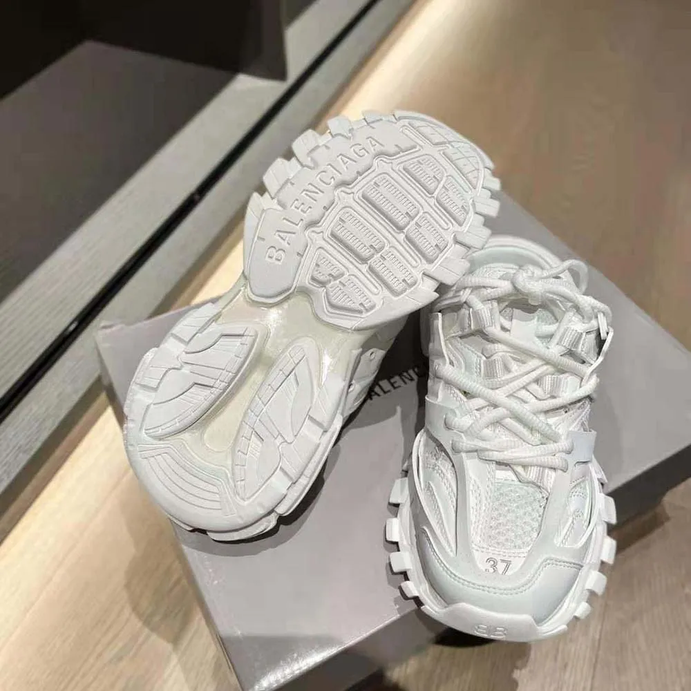 Balenciaga Track Mule Mujer en Malla Blanca y Nylon