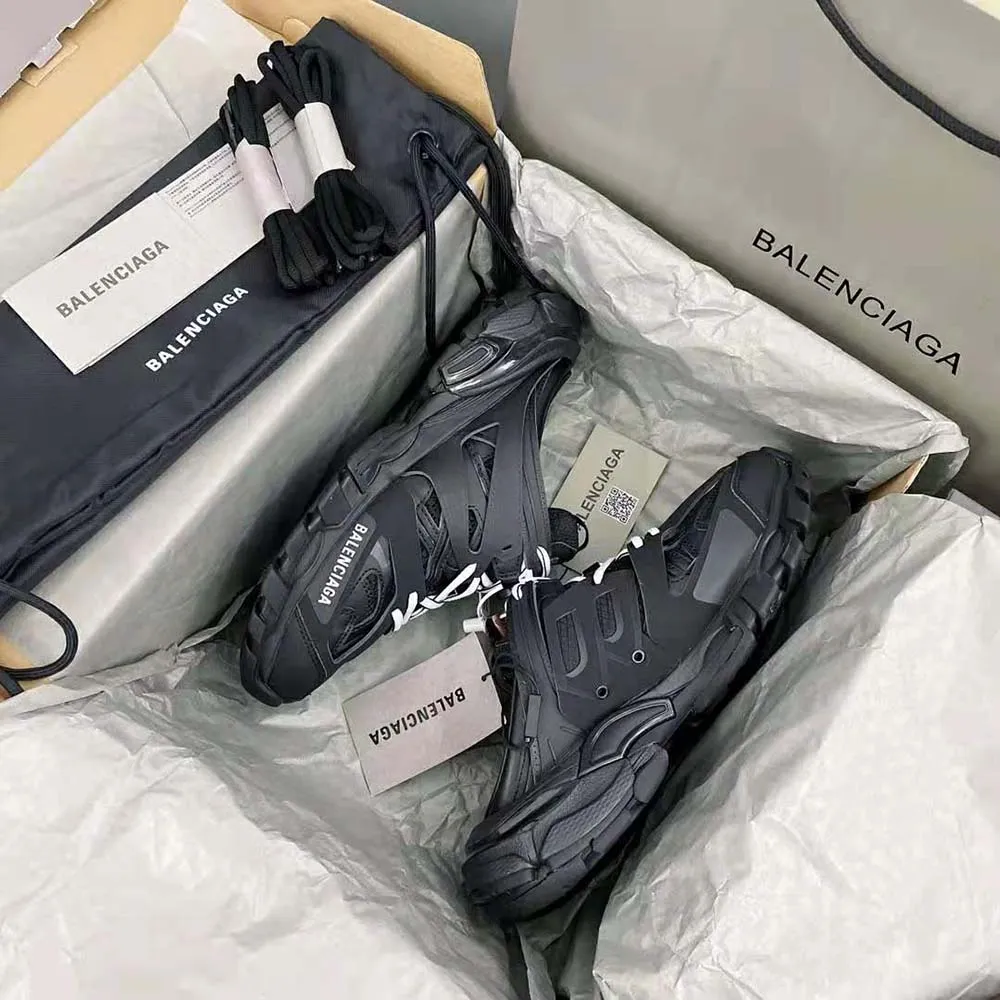 Balenciaga Track Mule Mujer en Malla Negra y Nylon
