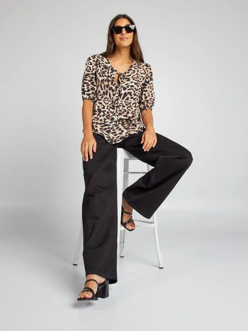 BLUSA ABOMBADA CORTA CON LAZOS  MARRON