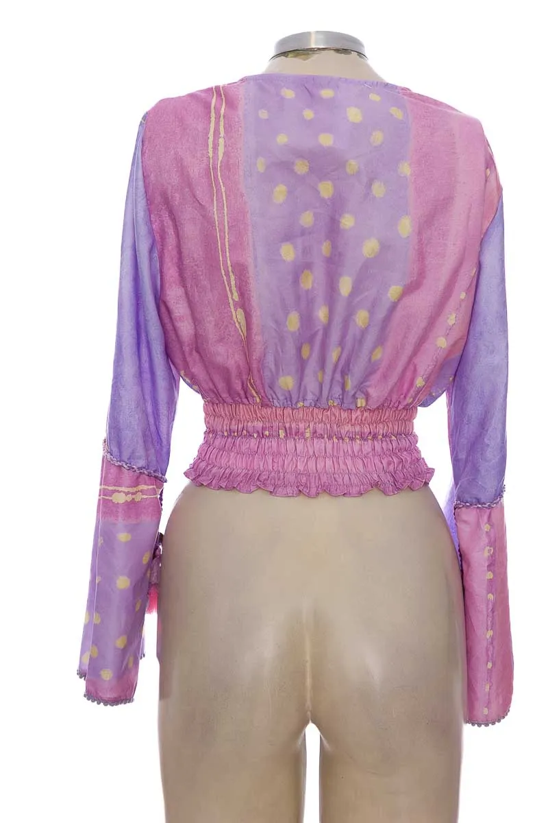 BLUSA COLOR ROSADO  CLOSEANDO