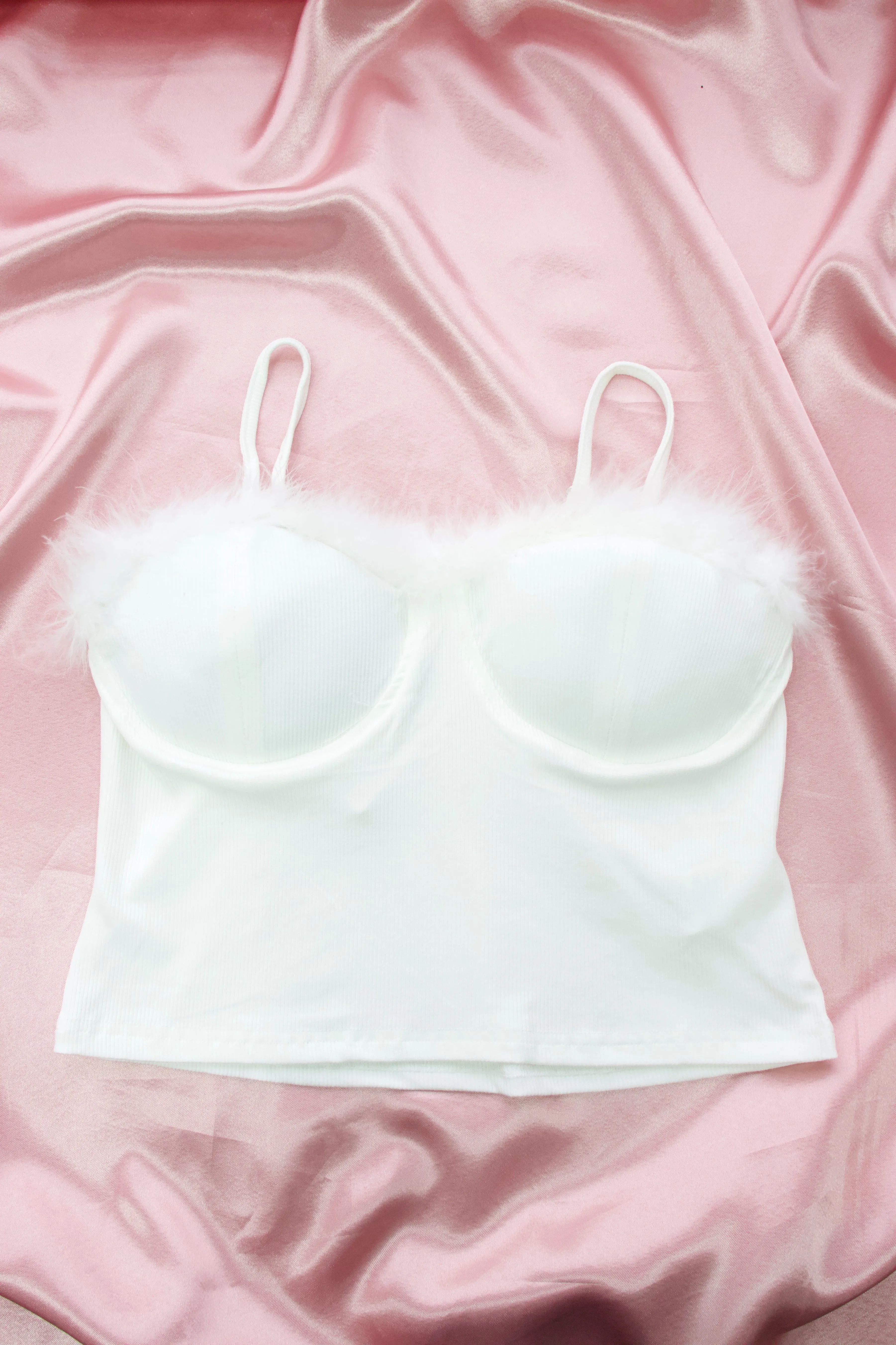 BLUSA TIRANTES DETALLE DE PLUMAS FL529