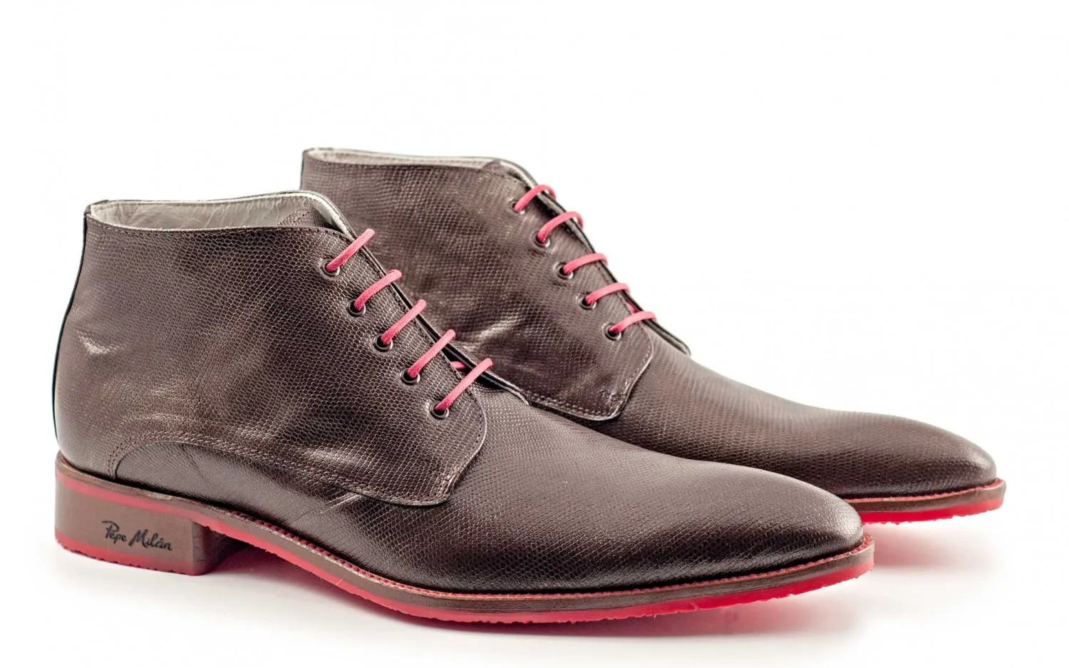 Bota chukka hombre piel original
