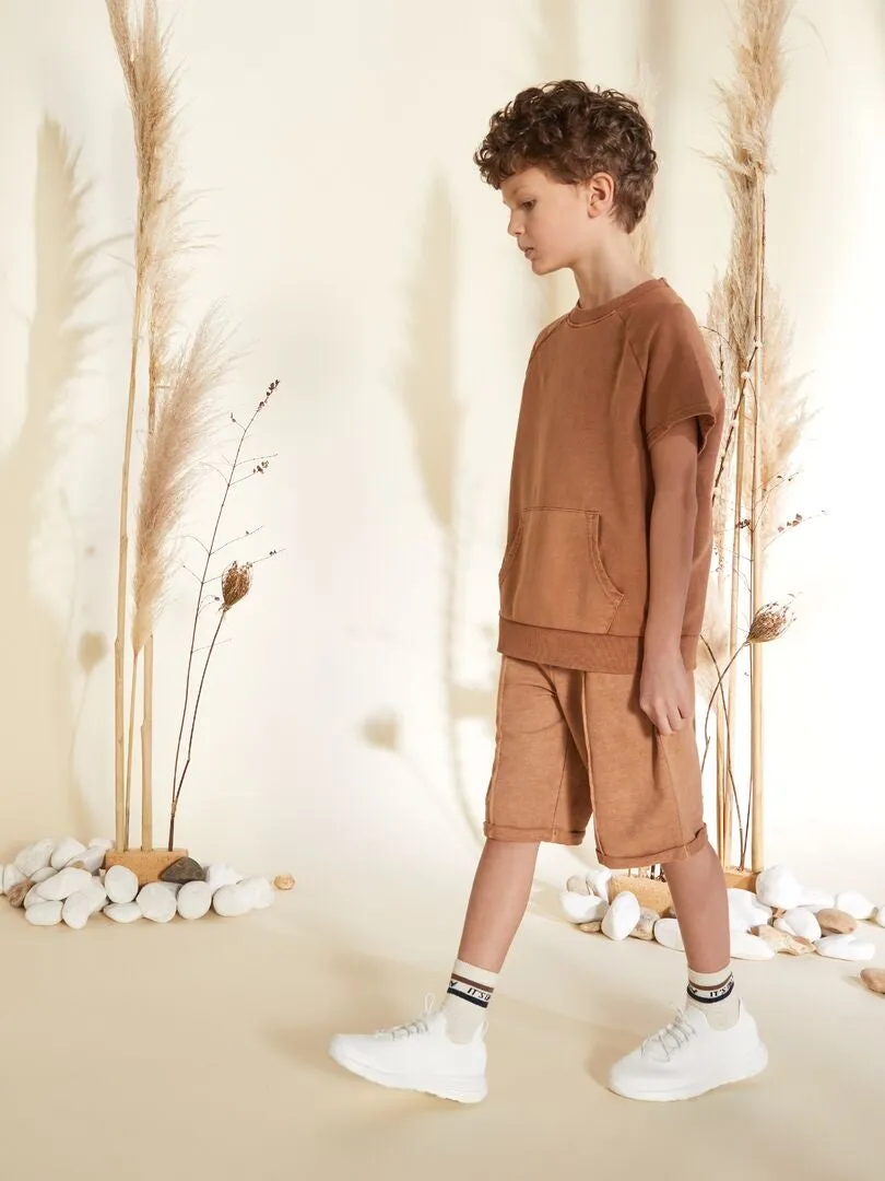 CAMISETA GRUESA DE ALGODóN CON BOLSILLO TIPO CANGURO  MARRON