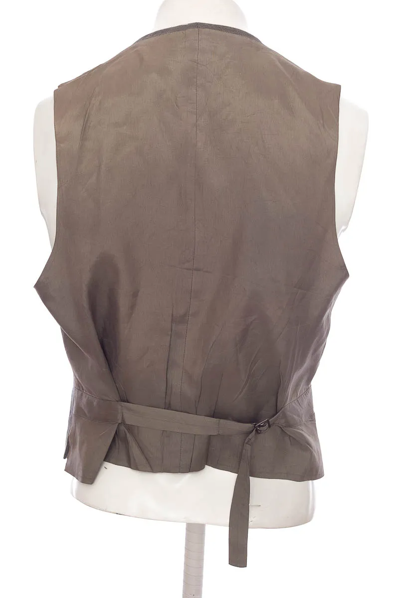 CHAQUETA COLOR GRIS  CLOSEANDO
