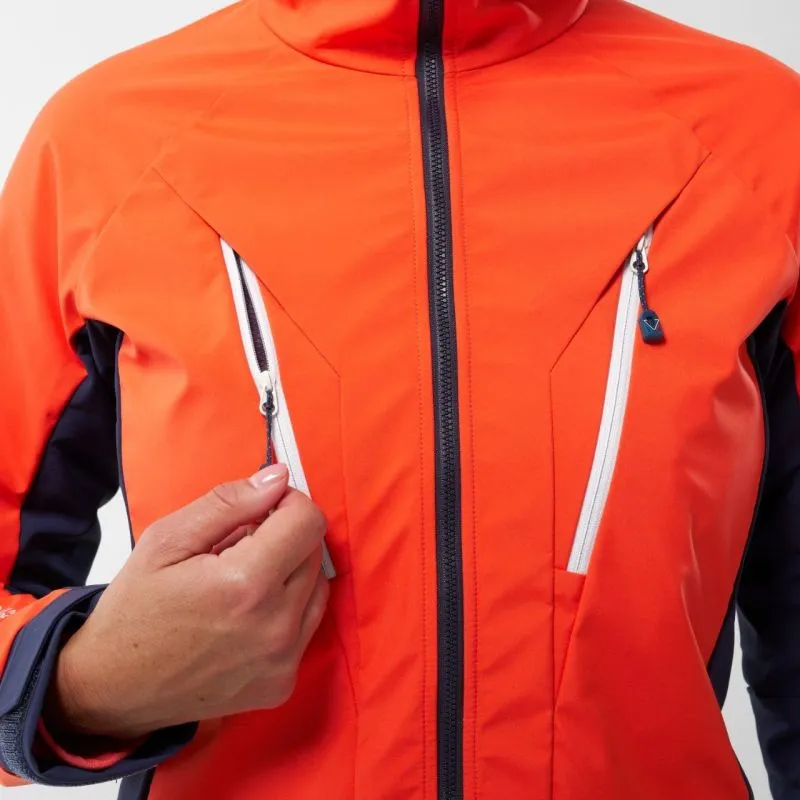 Chaqueta softshell de mujer Millet Trilogy V ICON INFINIUM™ (SAPHIR/CORAL CHROME)