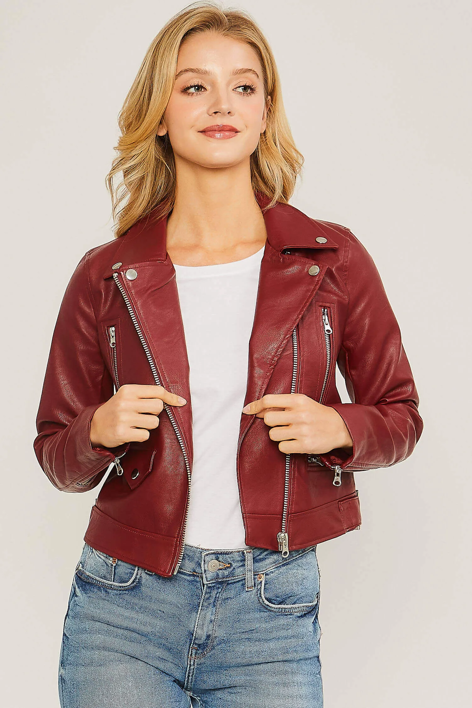 Chaqueta tipo Moto Jacket imitación piel