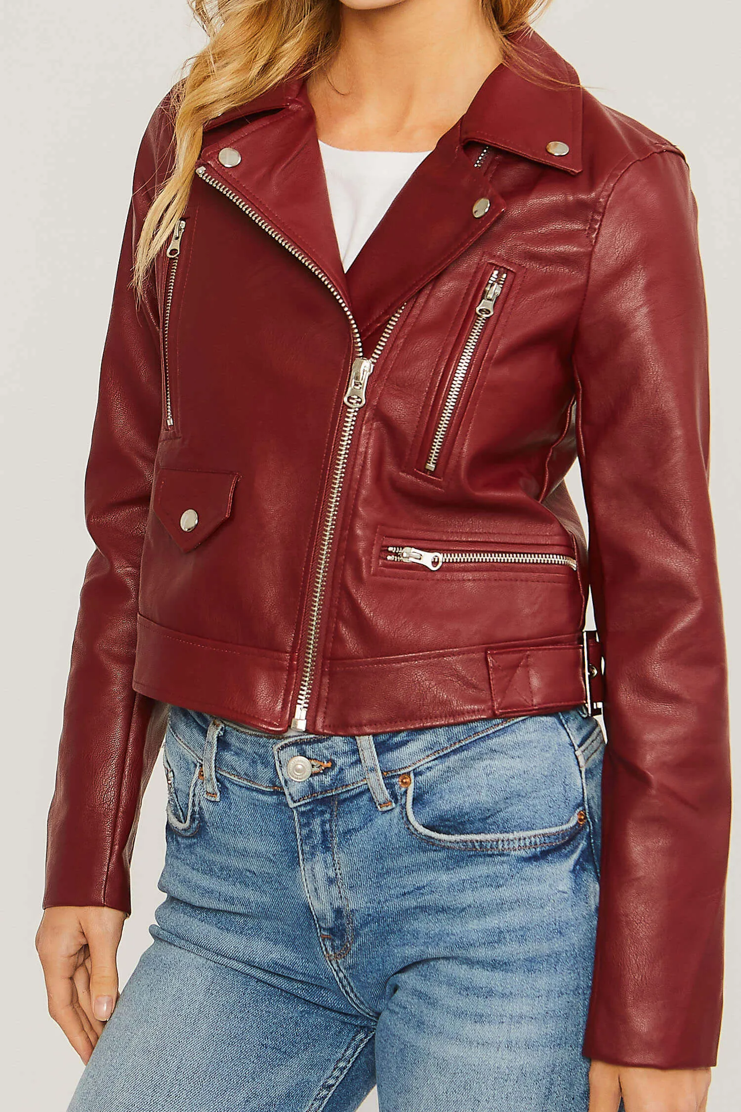 Chaqueta tipo Moto Jacket imitación piel
