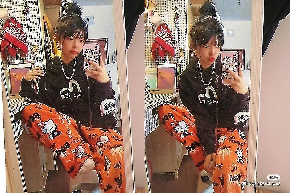 Christmas Gift Hello Kitty Flannel Pajamas Warm Women