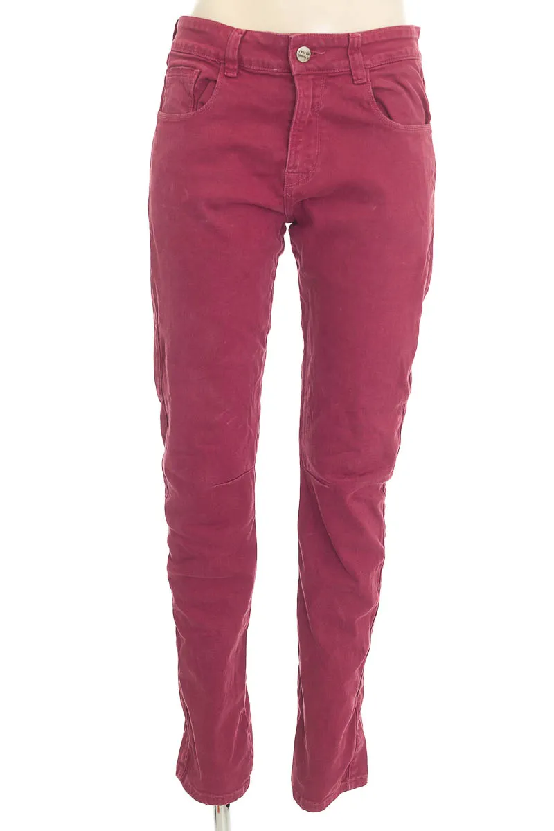 JEAN COLOR VINOTINTO  CLOSEANDO