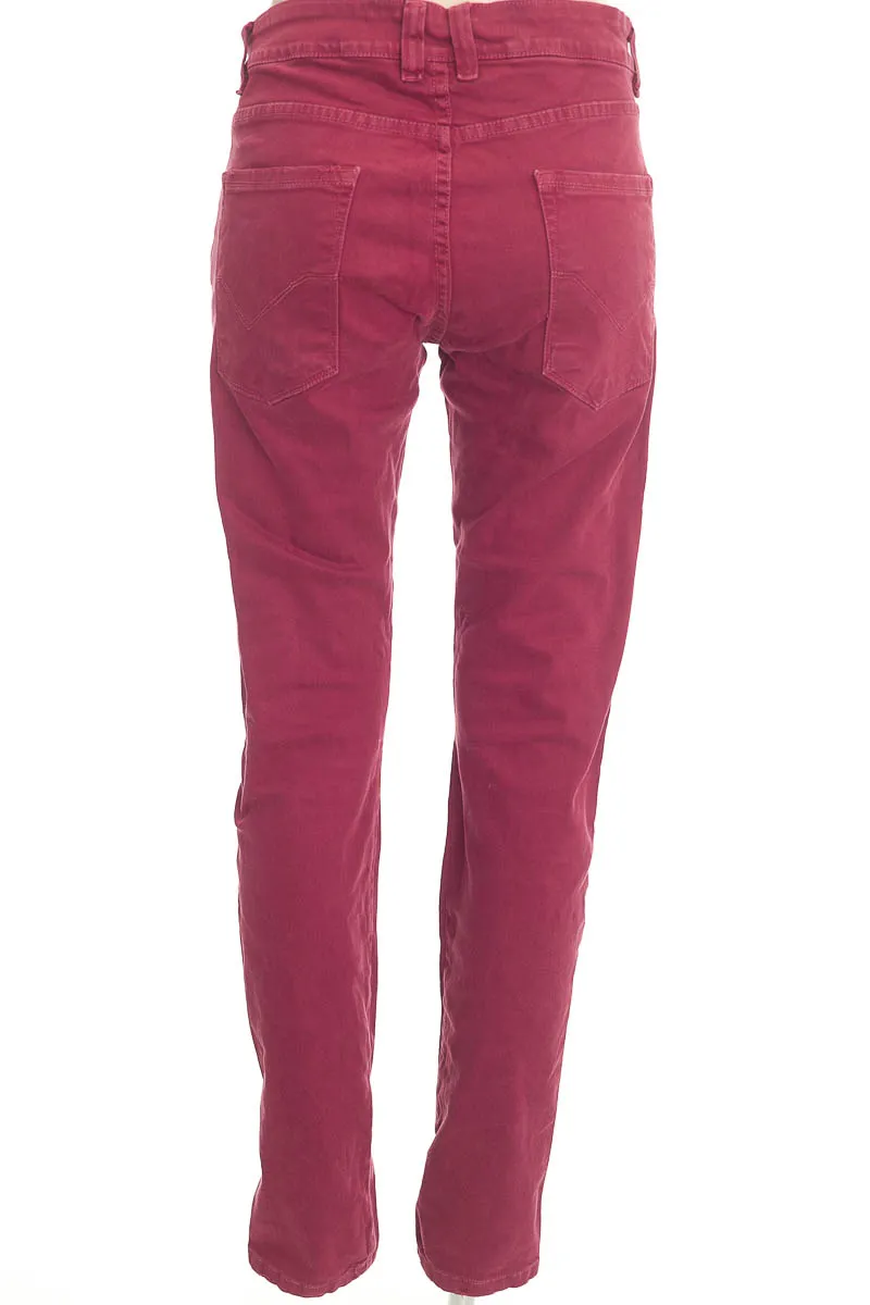 JEAN COLOR VINOTINTO  CLOSEANDO