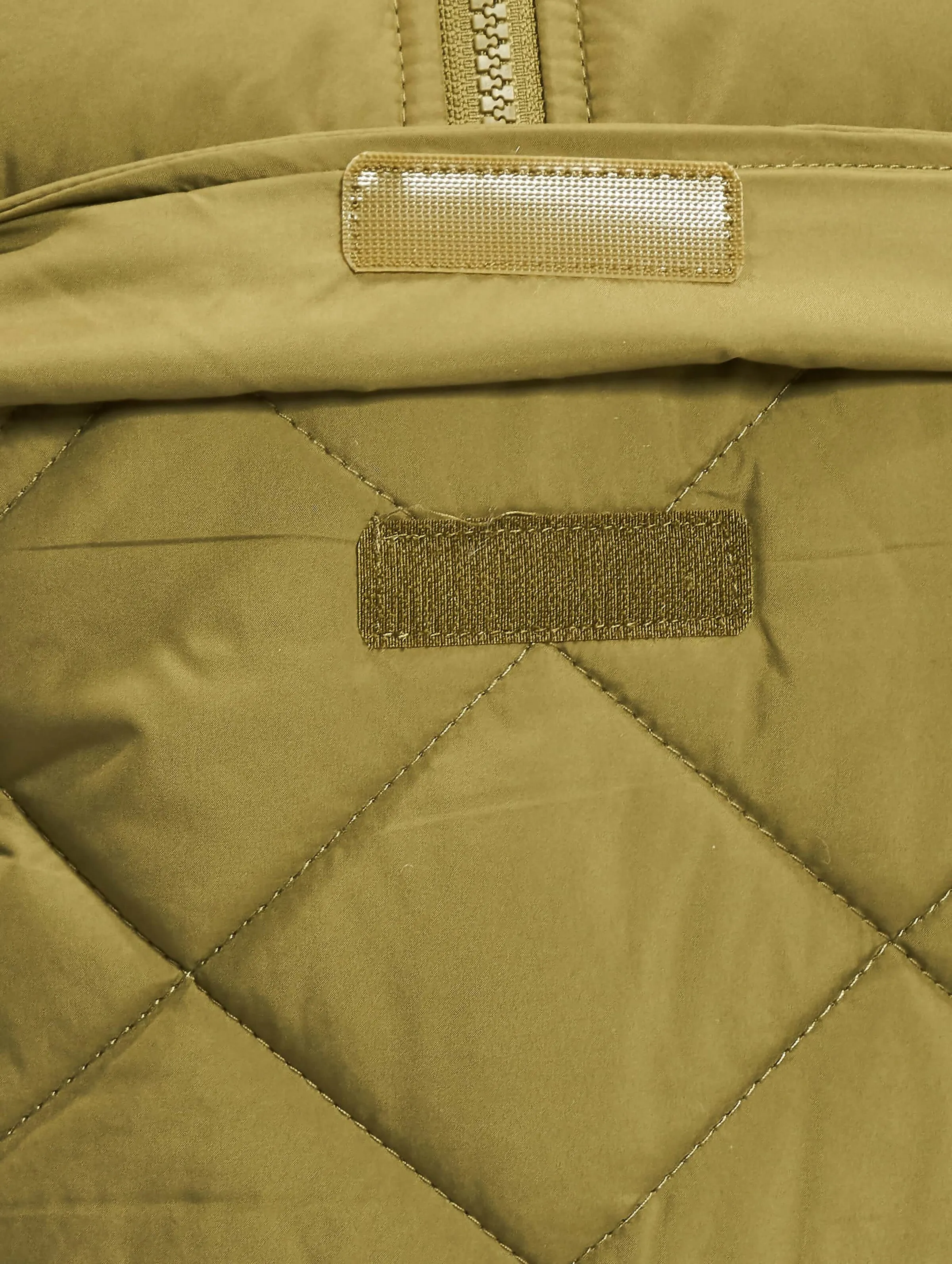 Ladies Oversized Diamond Quilted