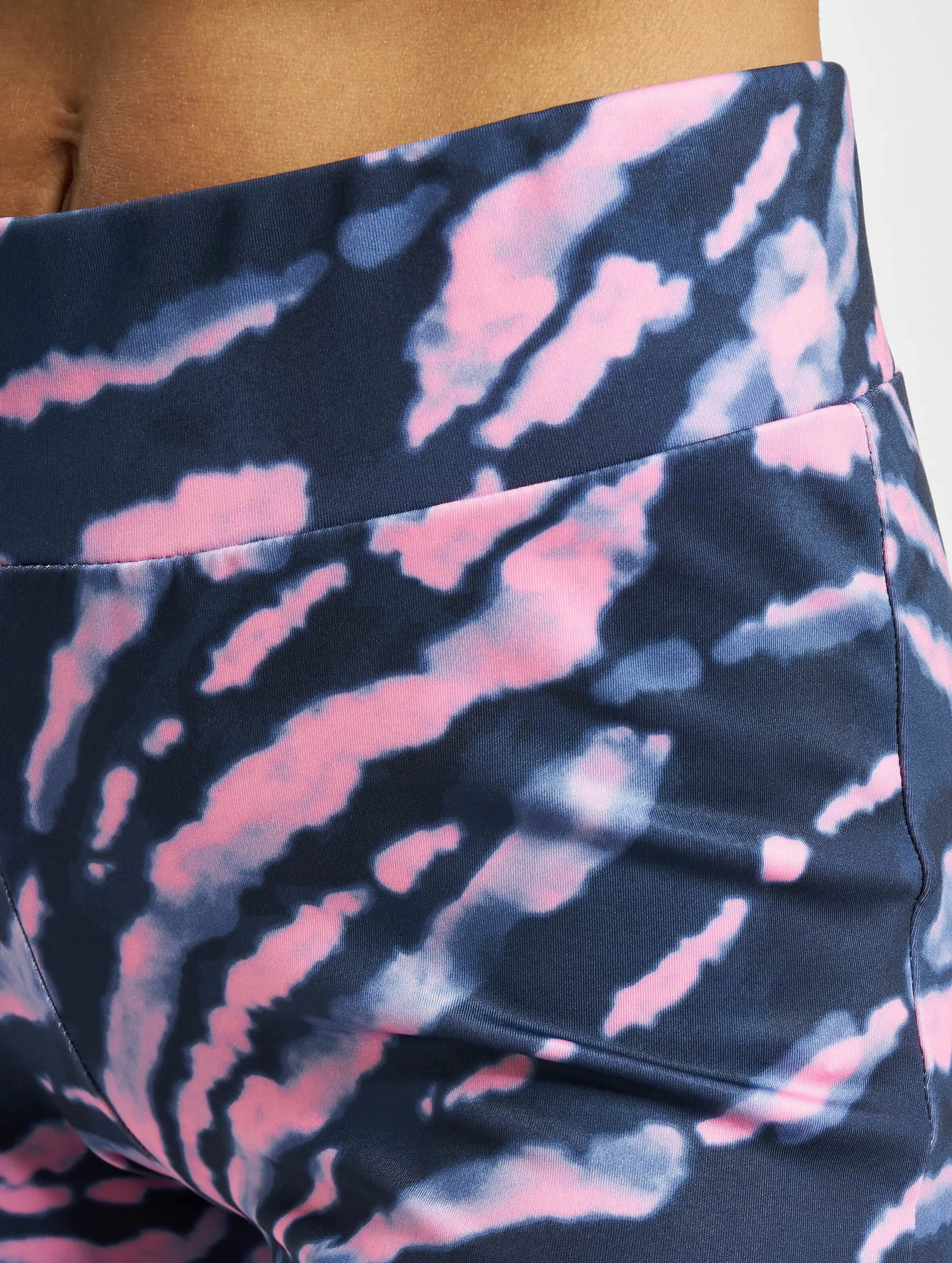 Ladies Tie Dye Cycling