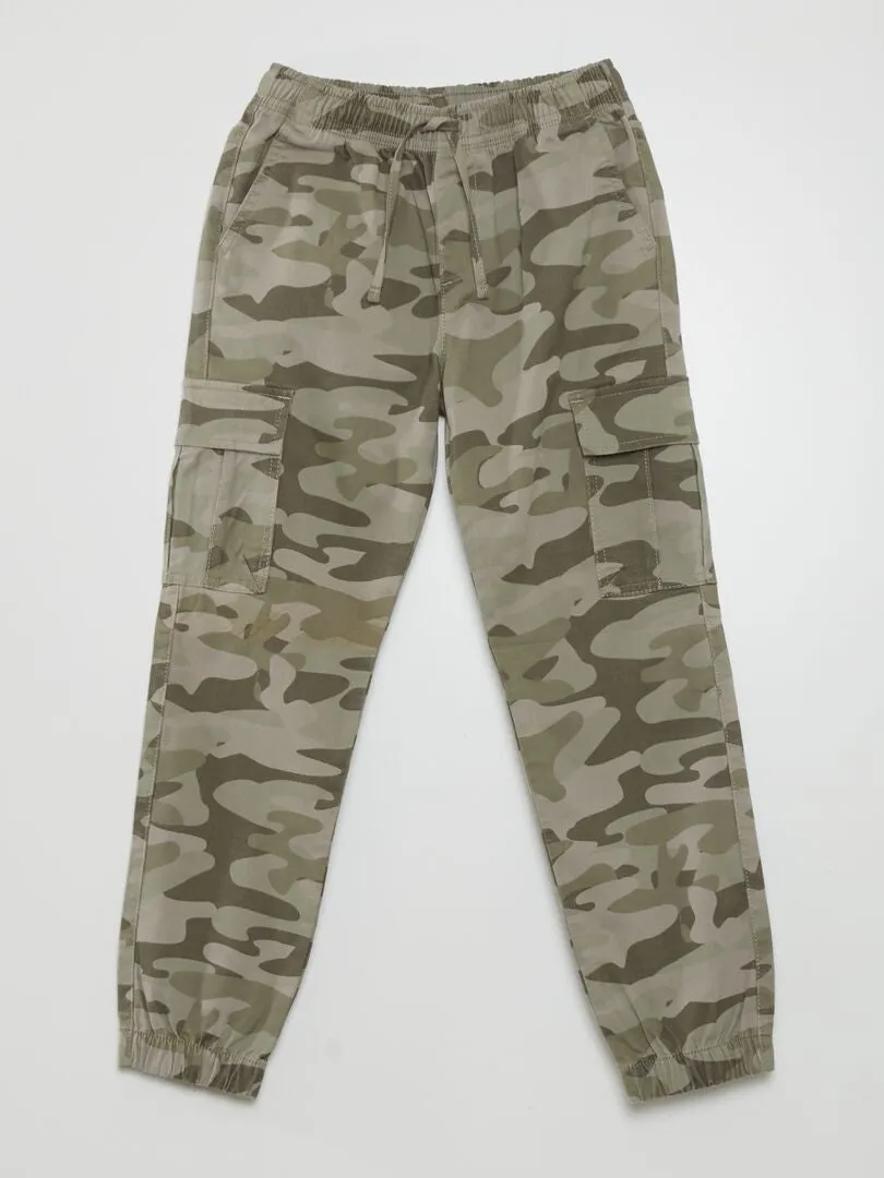 PANTALóN TIPO CARGO DE CAMUFLAJE  KAKI