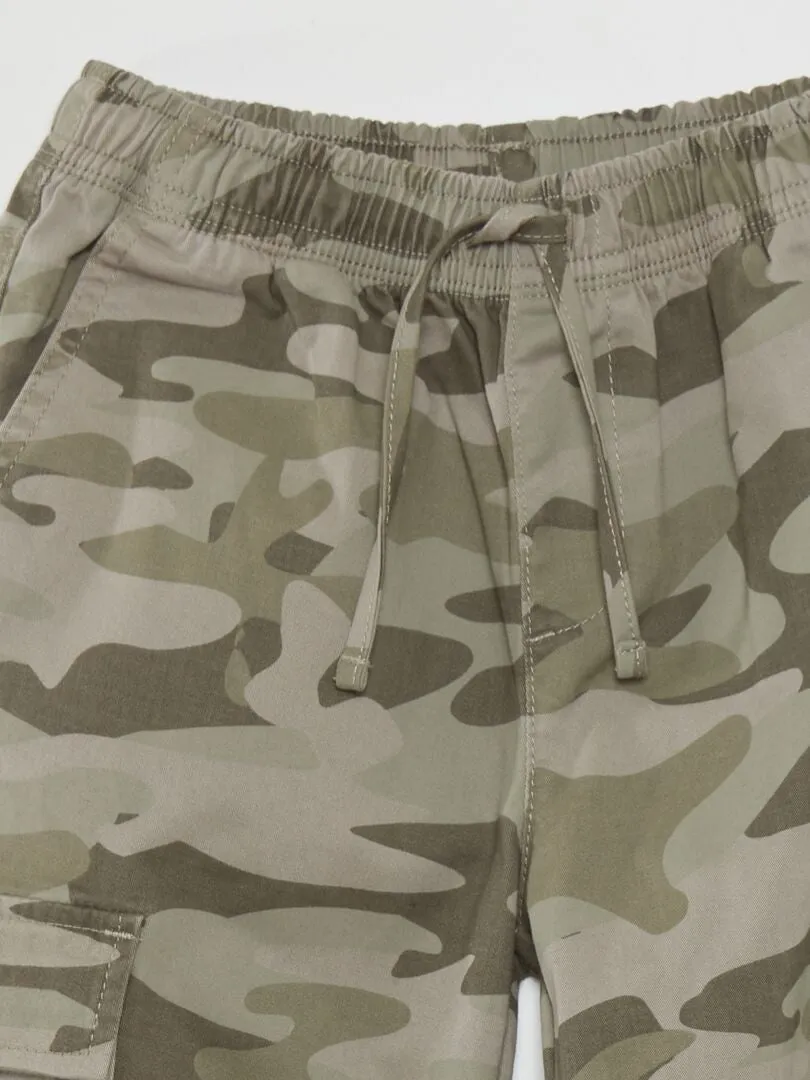 PANTALóN TIPO CARGO DE CAMUFLAJE  KAKI