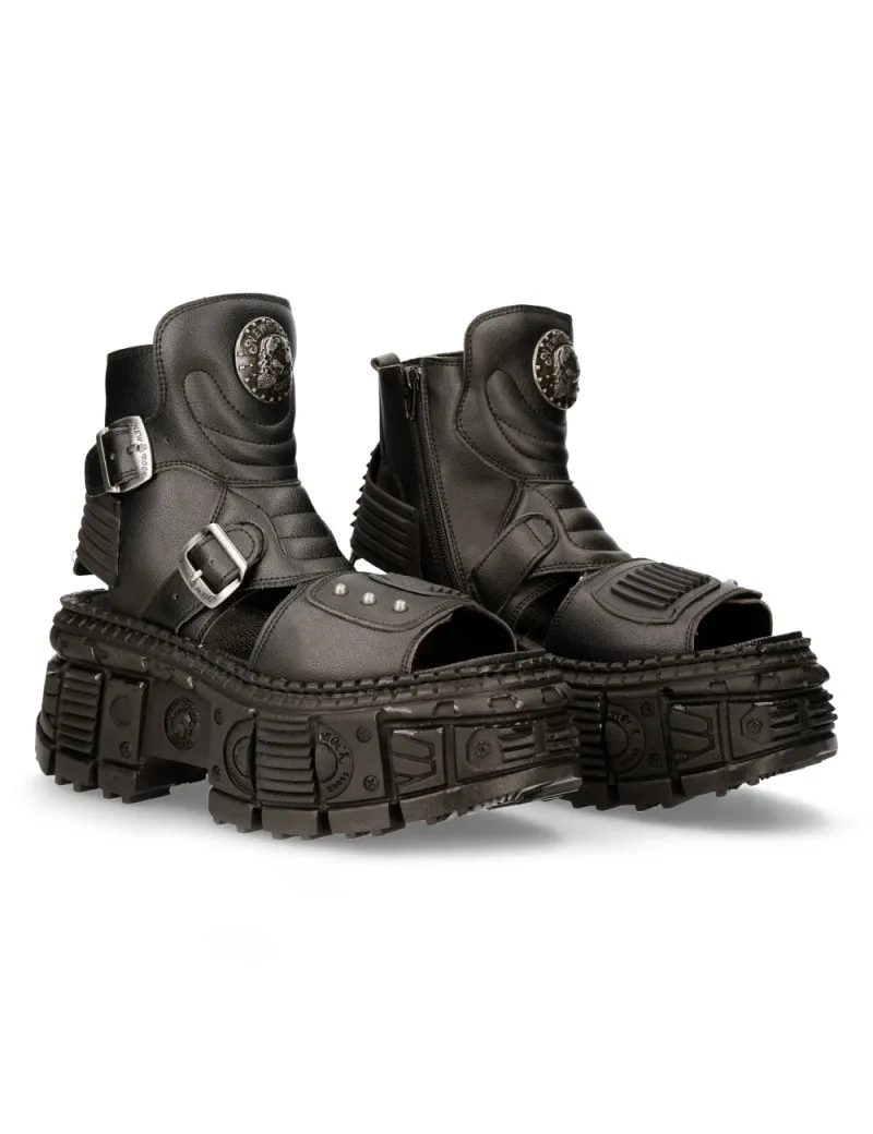 Sandalia abierta con plataforma tank de newrock