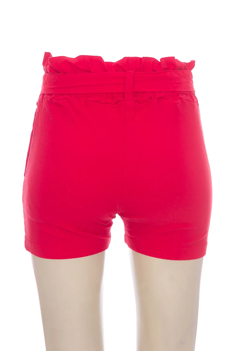 SHORT COLOR ROJO  CLOSEANDO