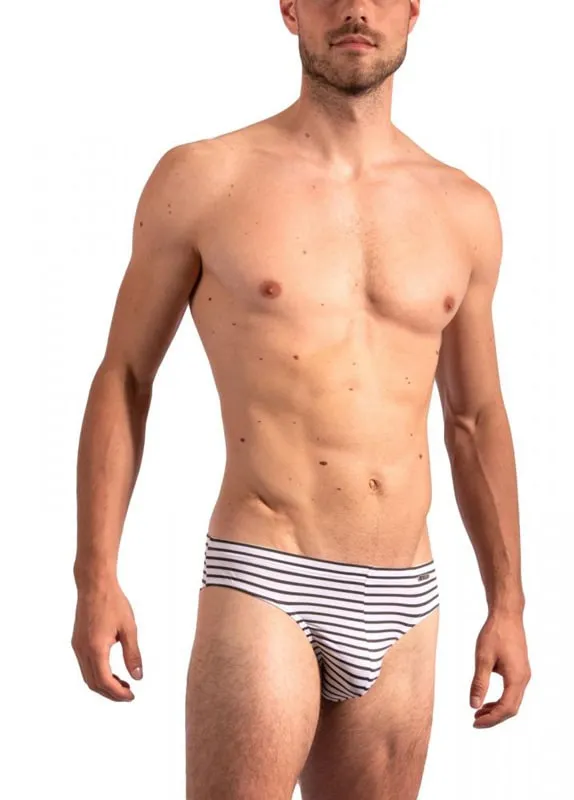 Slip Sport brief Olaf Benz en microfibra a rayitas en blanco