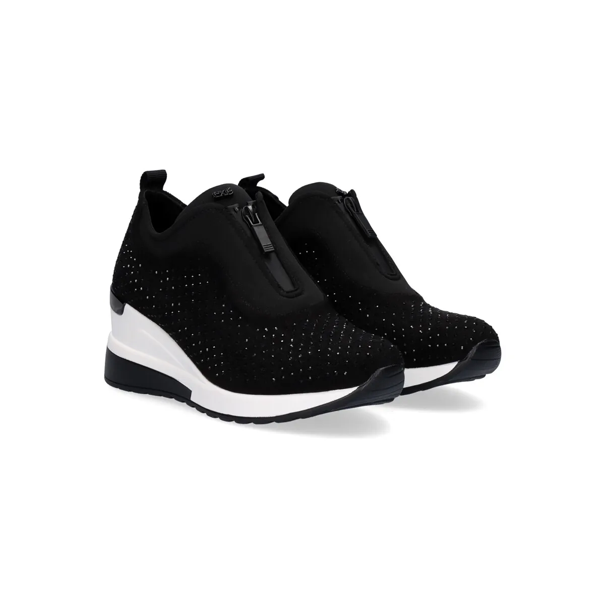 SNEAKER PLATAFORMA EX24 EN NEGRO OCN BRILLANTES