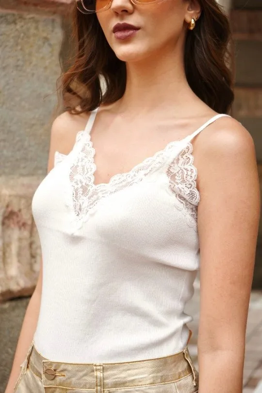TOP DAYANA