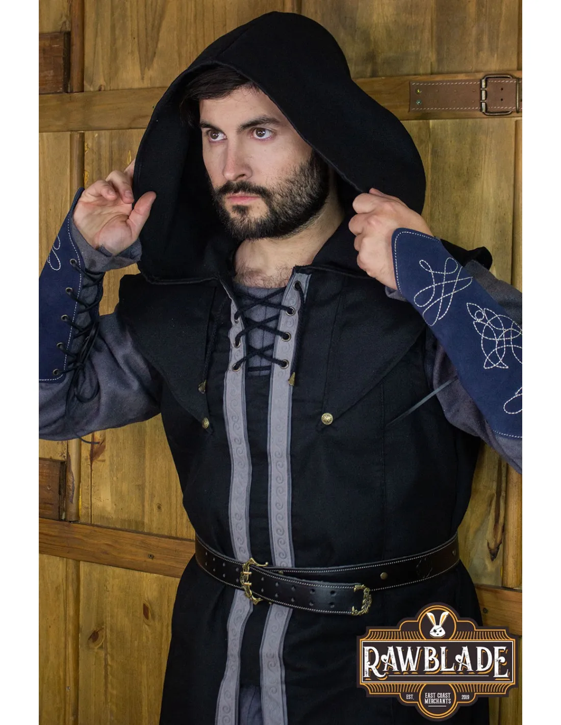TúNICA MEDIEVAL KATANTHIR  NEGRA