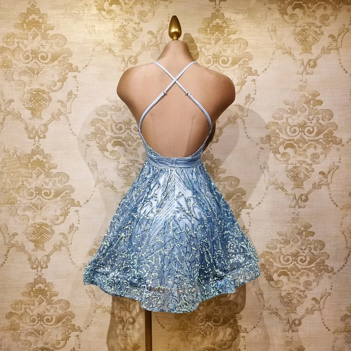 Vestido Azul Cielo Corto Brillante Elegante