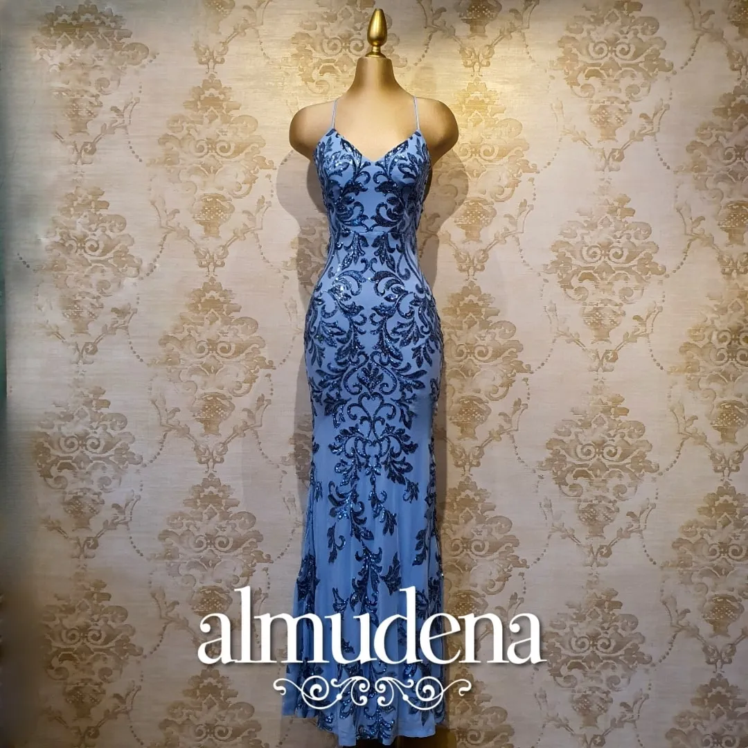 Vestido Azul Cielo Largo Tirantes Bordado Elegante