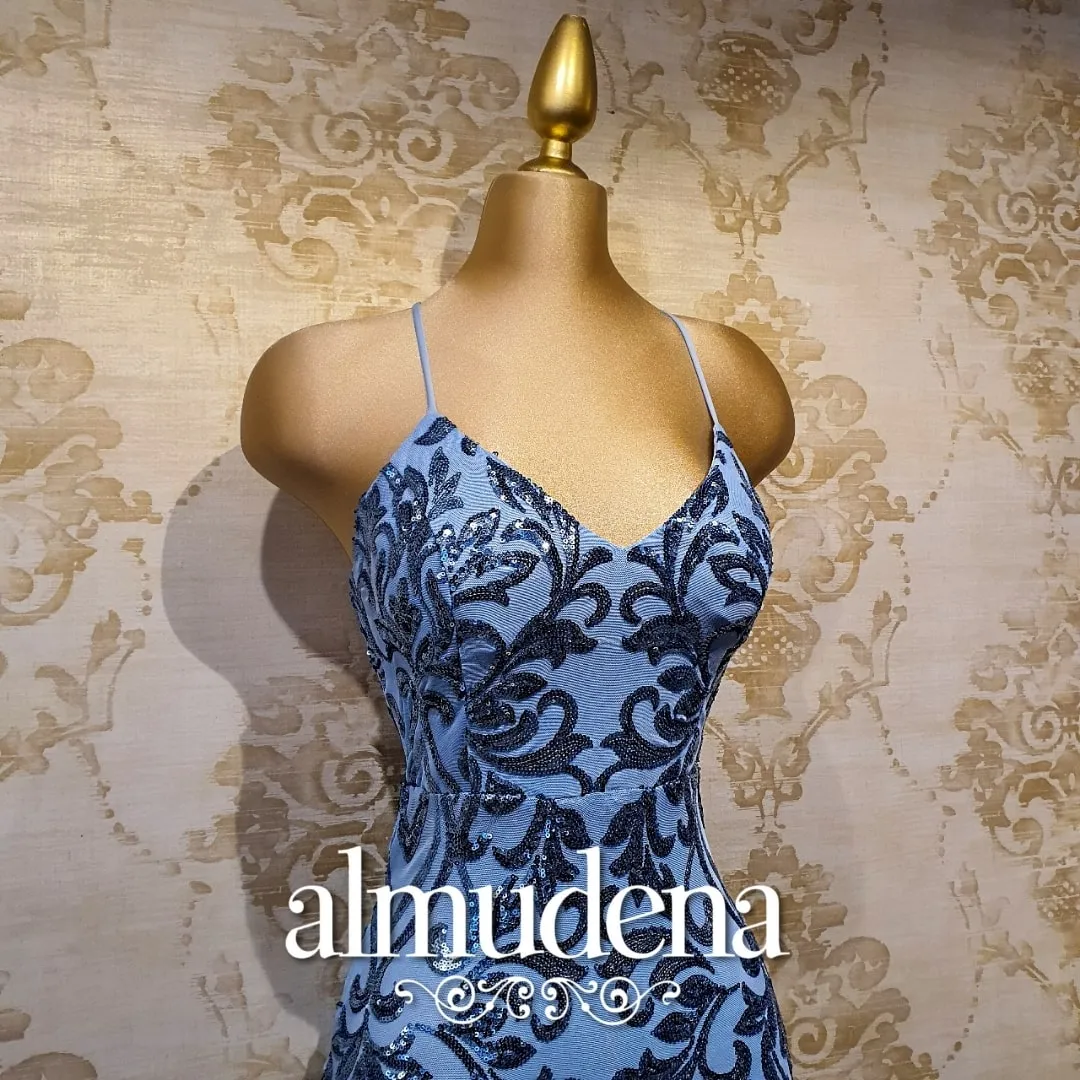 Vestido Azul Cielo Largo Tirantes Bordado Elegante