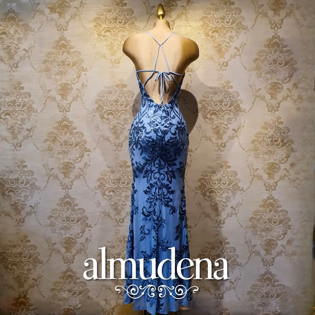Vestido Azul Cielo Largo Tirantes Bordado Elegante