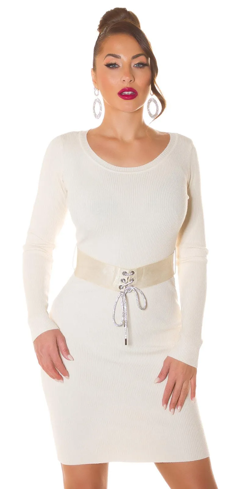 Vestido con cinturón beige moda de punto