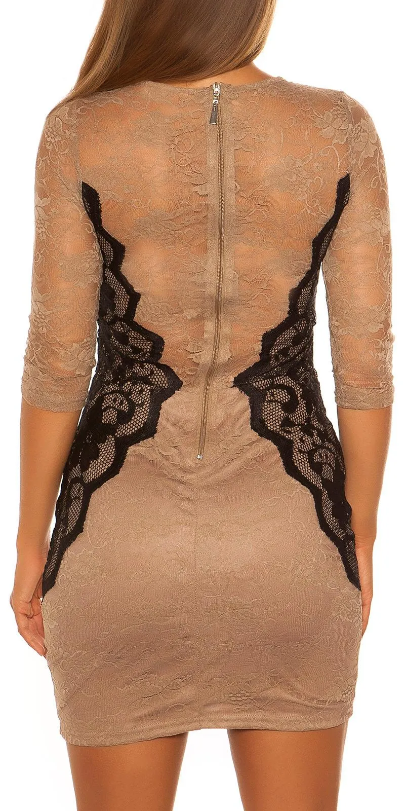 Vestido corto de encaje capuchino