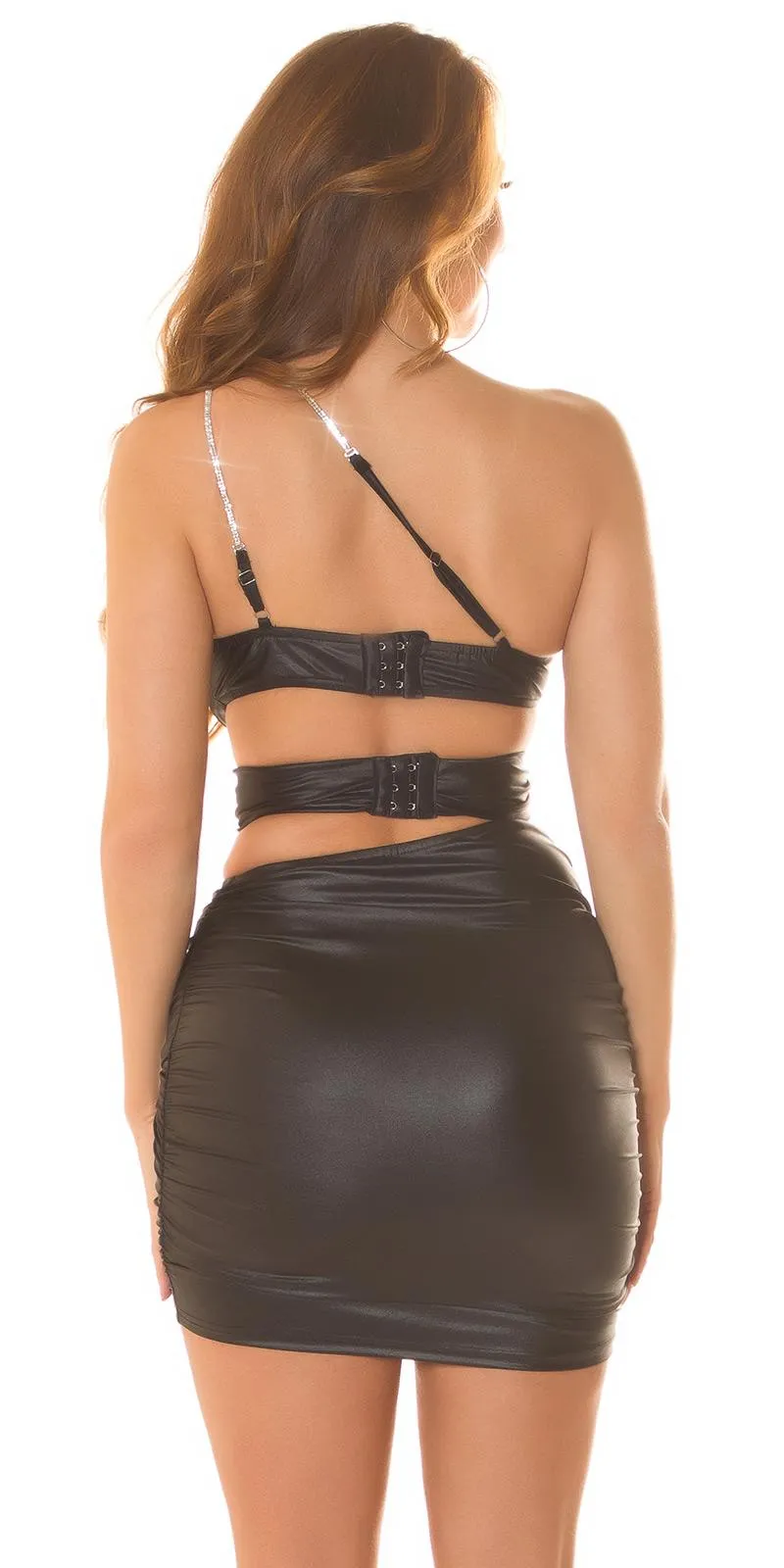 Vestido corto polipiel negro con recorte