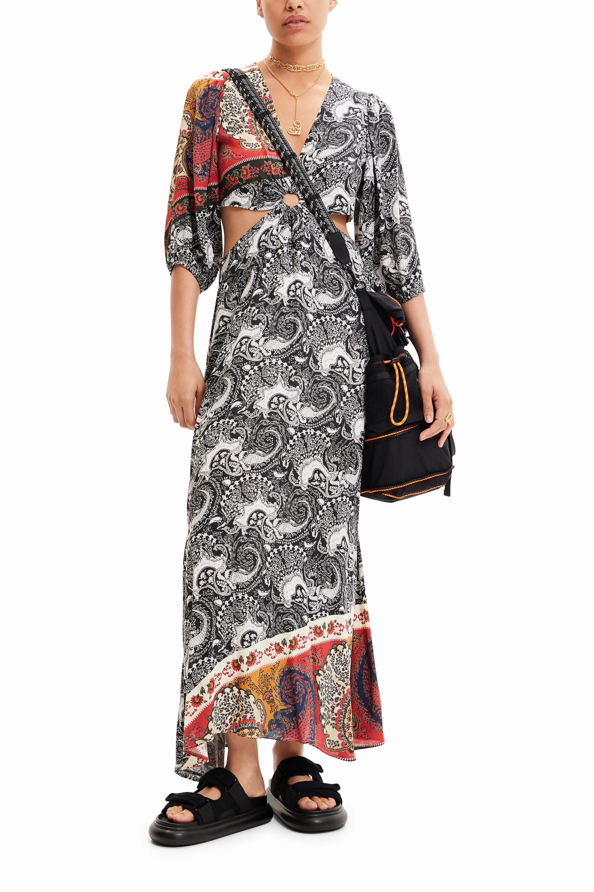 VESTIDO LARGO CUTOUTS PAISLEY