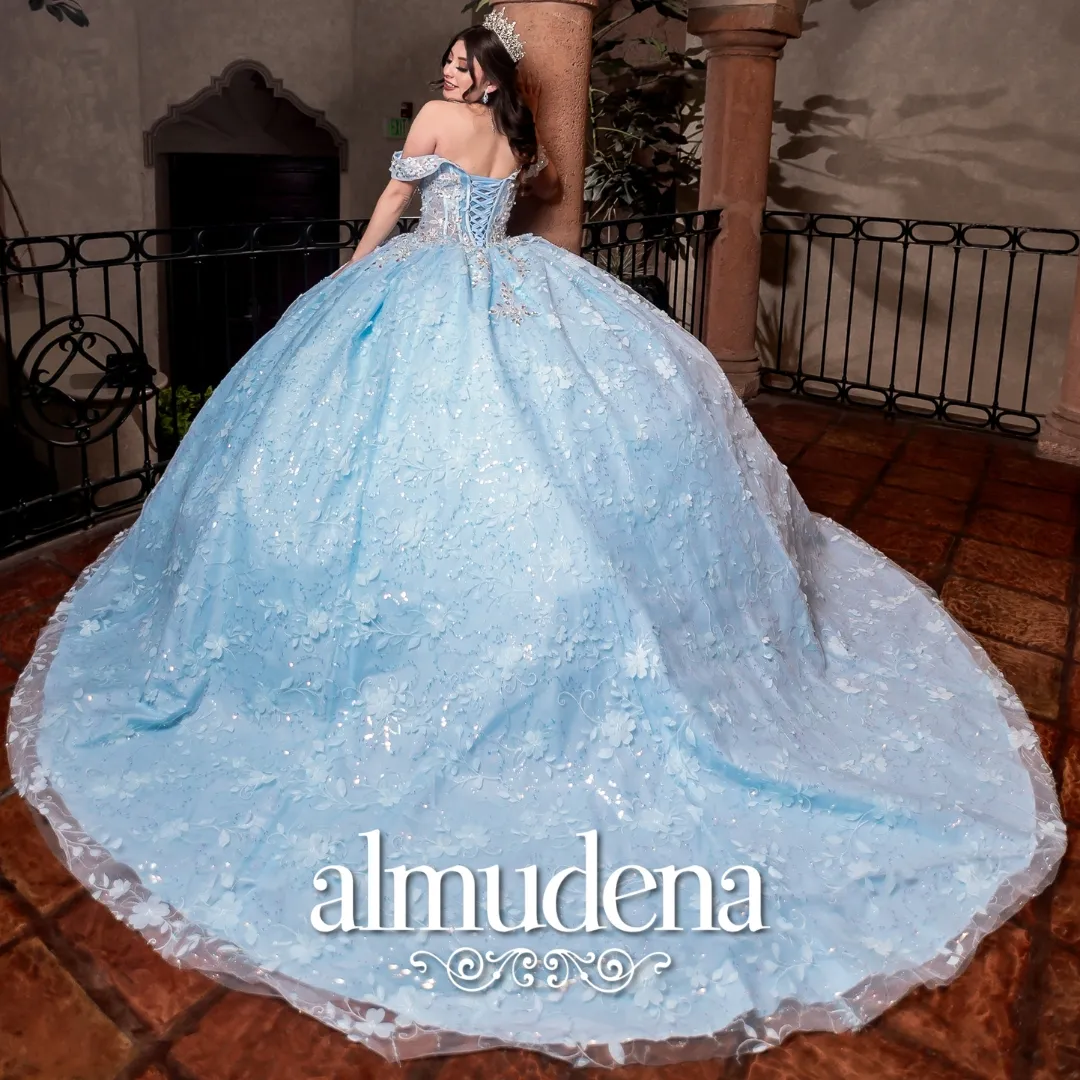 Vestido para Quinceañera Azul con Manga y Pedreria
