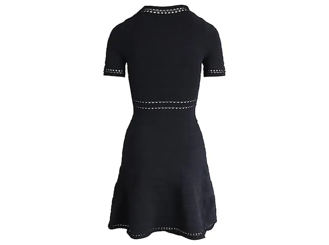 Vestido Sandro con detalle de perforaciones en viscosa negra Negro 