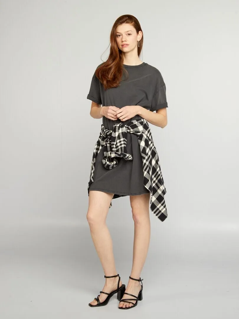 VESTIDO TIPO CAMISETA  NEGRO