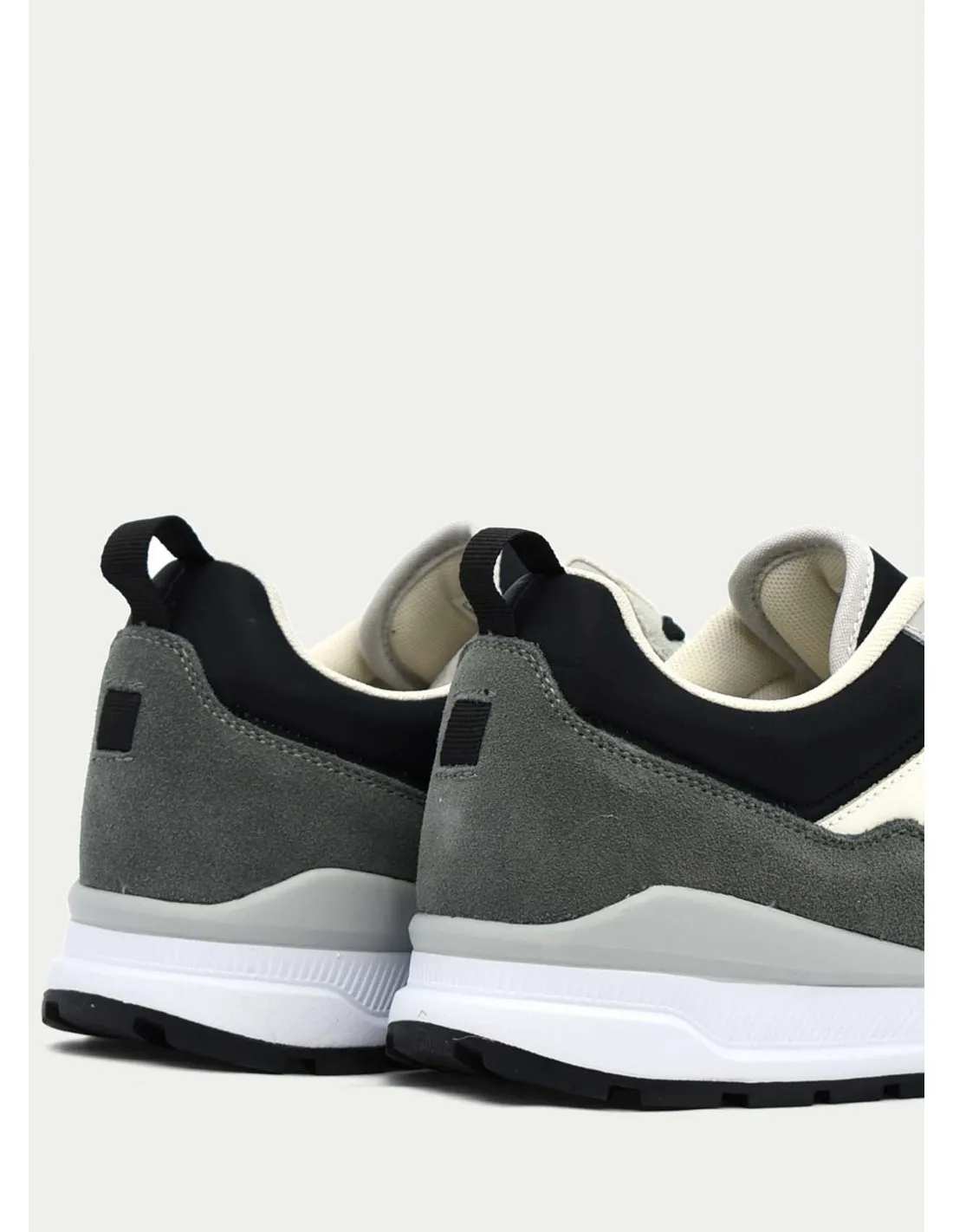 ZAPATILLAS Y SNEAKER LEVIS 234233 NEGRO 