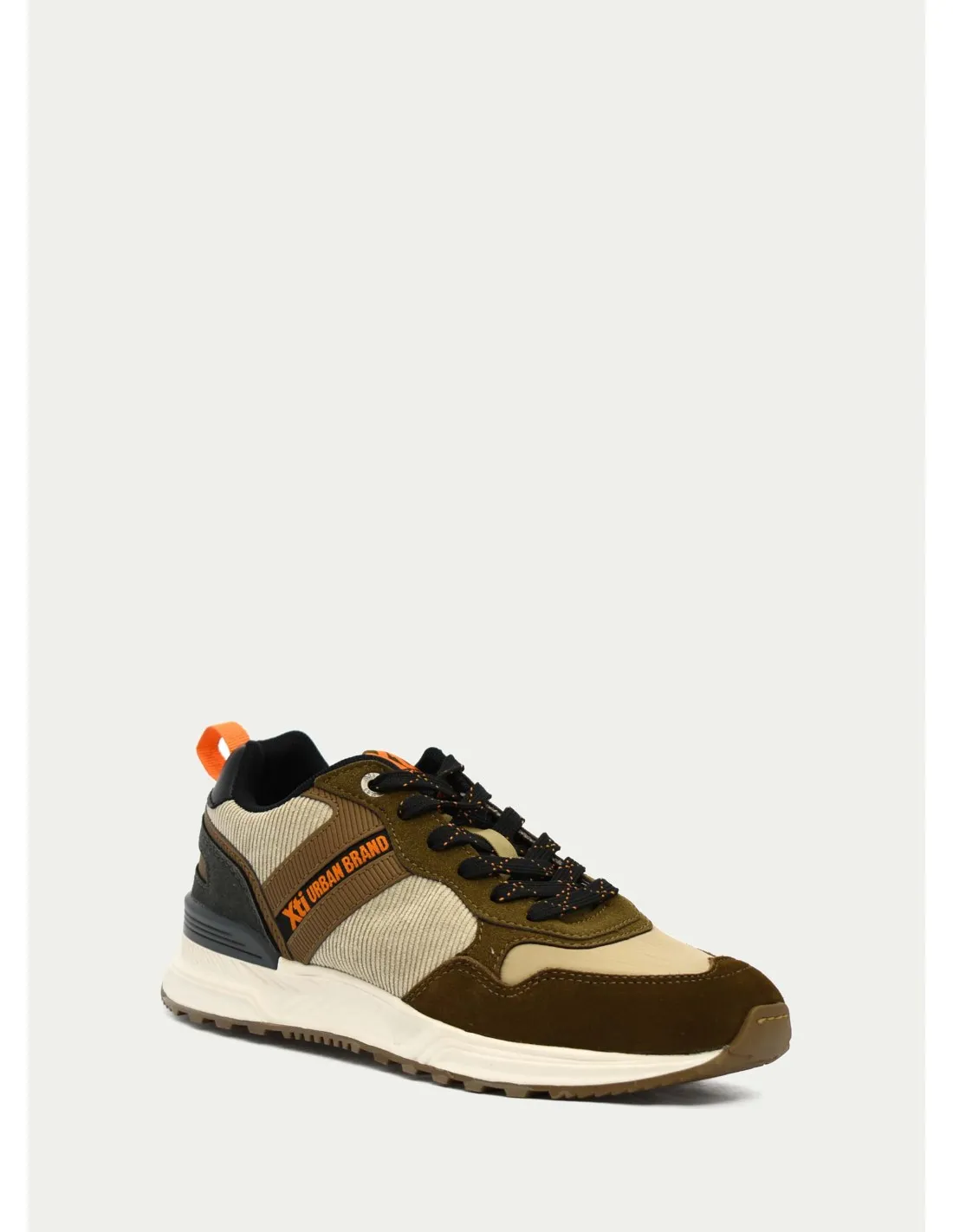 ZAPATILLAS Y SNEAKER XTI 140081 TAUPE 