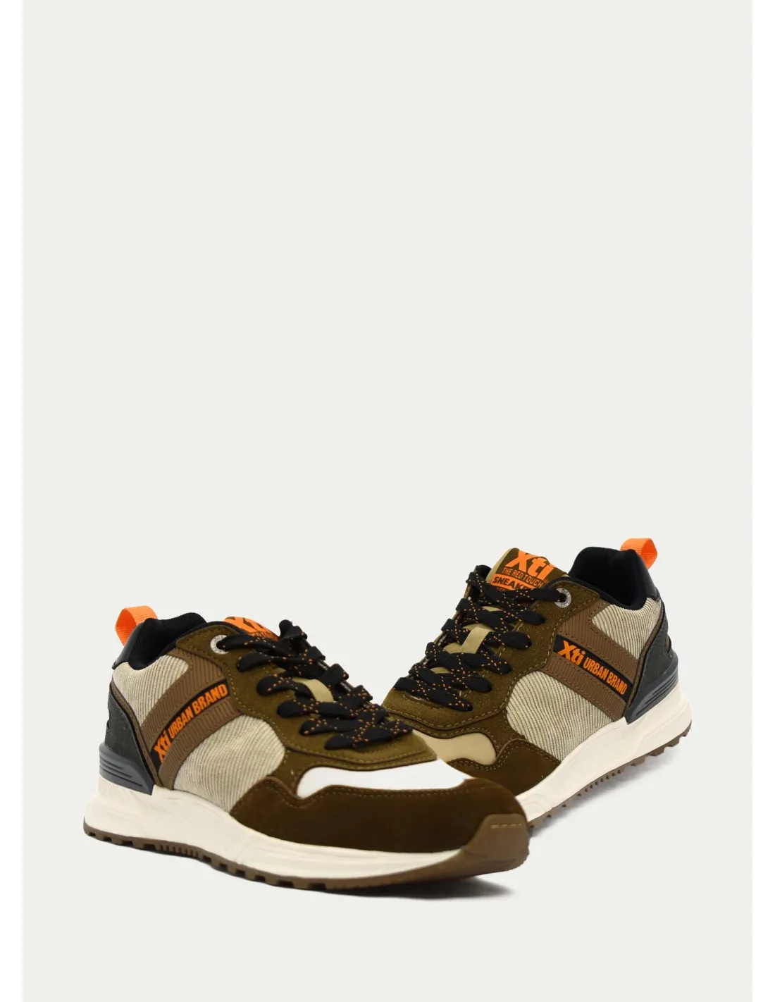 ZAPATILLAS Y SNEAKER XTI 140081 TAUPE 